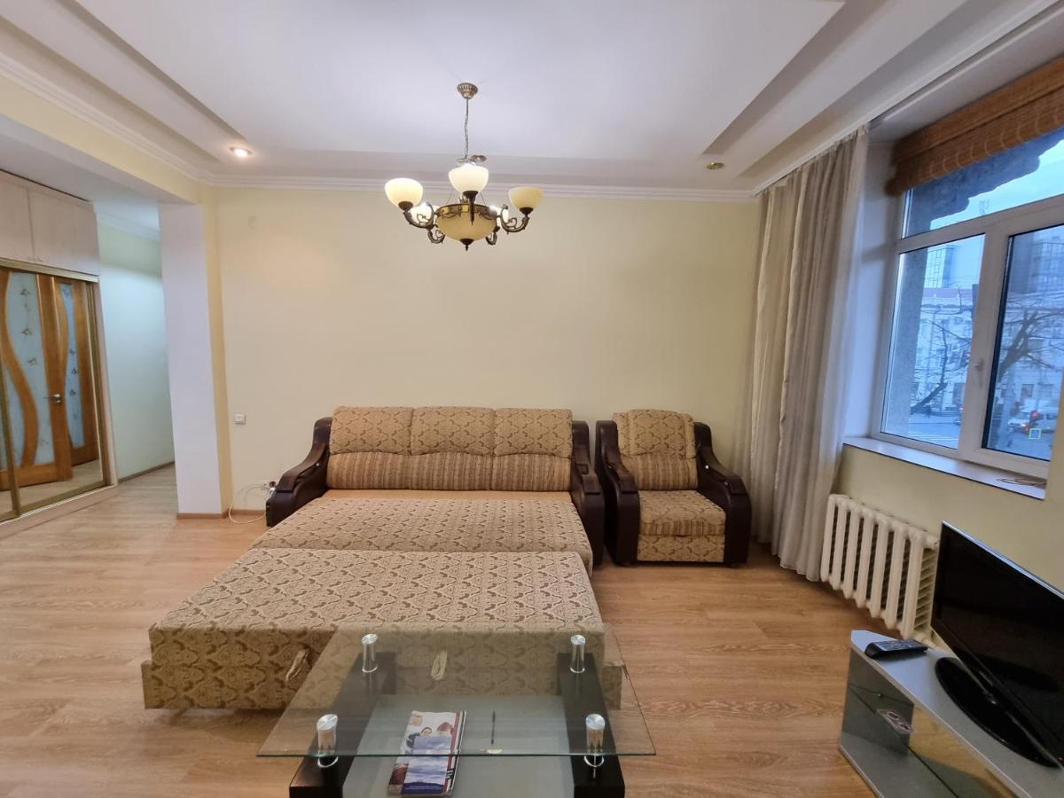 Stefan Cel Mare Boulevard Ultracentral Apartments In The Center Chişinau Exteriör bild