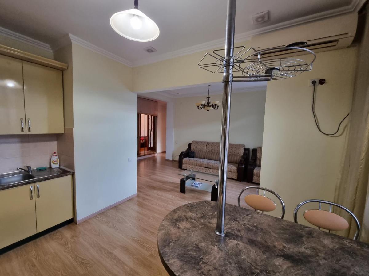 Stefan Cel Mare Boulevard Ultracentral Apartments In The Center Chişinau Exteriör bild