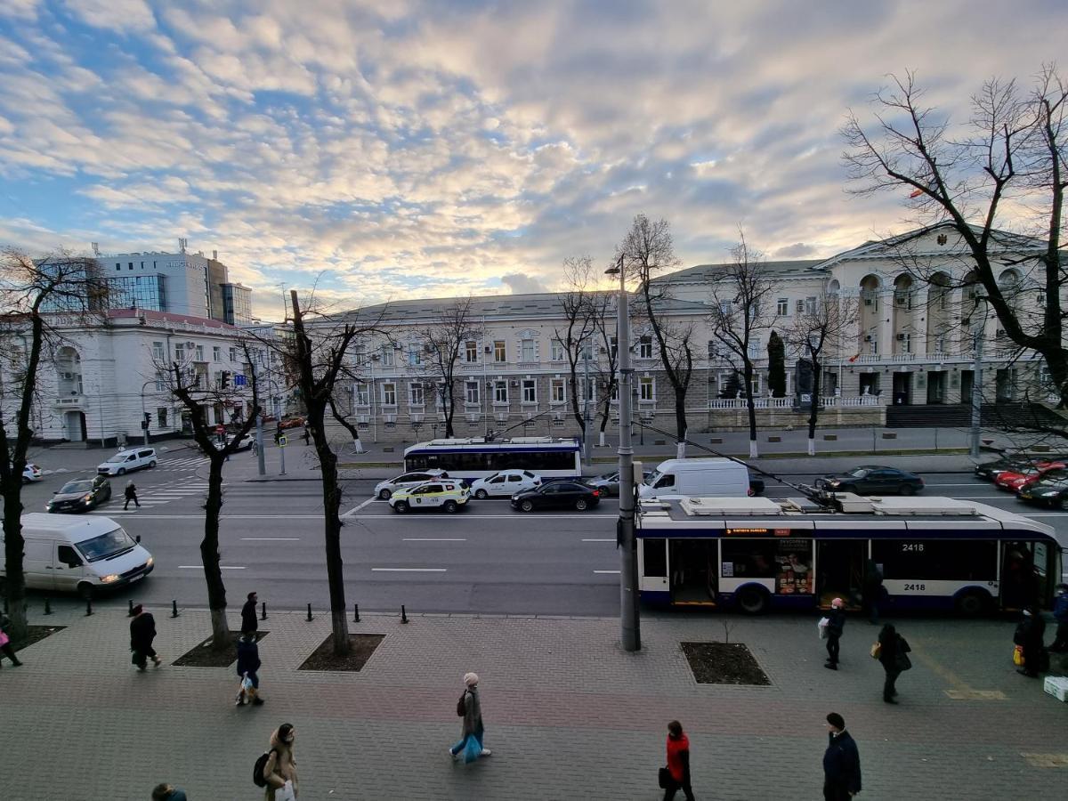 Stefan Cel Mare Boulevard Ultracentral Apartments In The Center Chişinau Exteriör bild