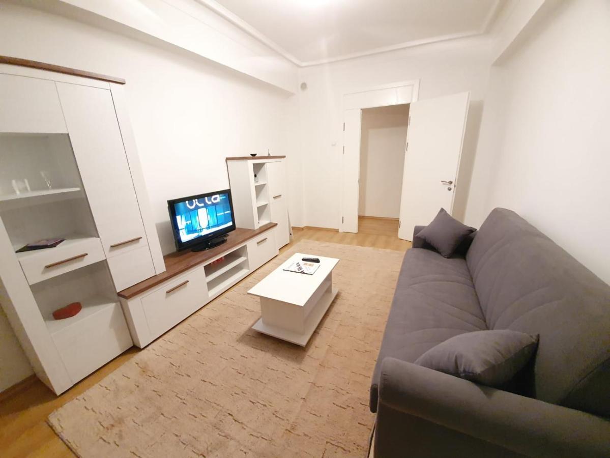 Stefan Cel Mare Boulevard Ultracentral Apartments In The Center Chişinau Exteriör bild